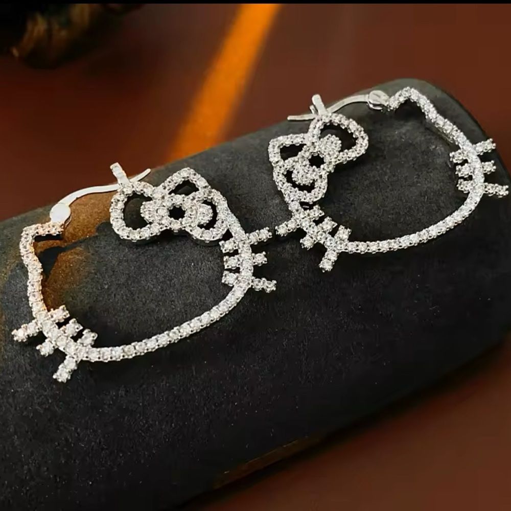 18K White Gold Hello Kitty Hoop Earrings With Diamond Inlays Sanrio Kawaii - Picture 3 of 7